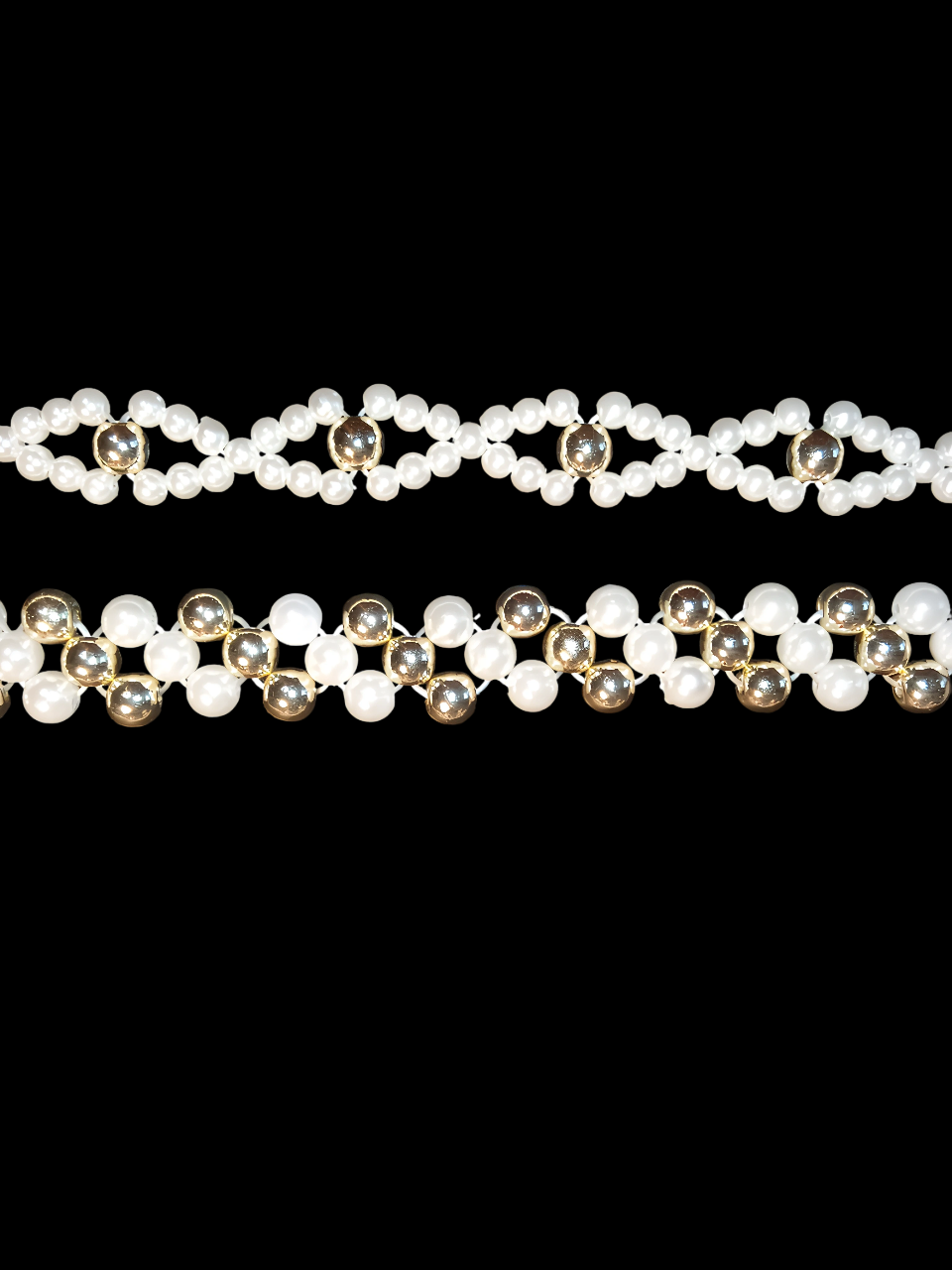 Браслеты на резинке (безразмерный) "Регина" и "Королева Венцеслава" с камнем гематит (светло-золотой цвет) 